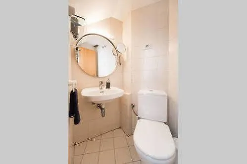 Vila Olimpica Apartment